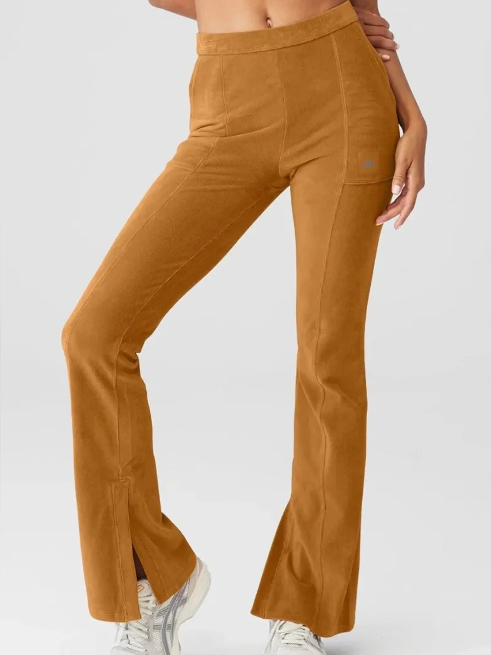 Alo Yoga Winter Break High Waist Flare Pants In Toffee Size Small